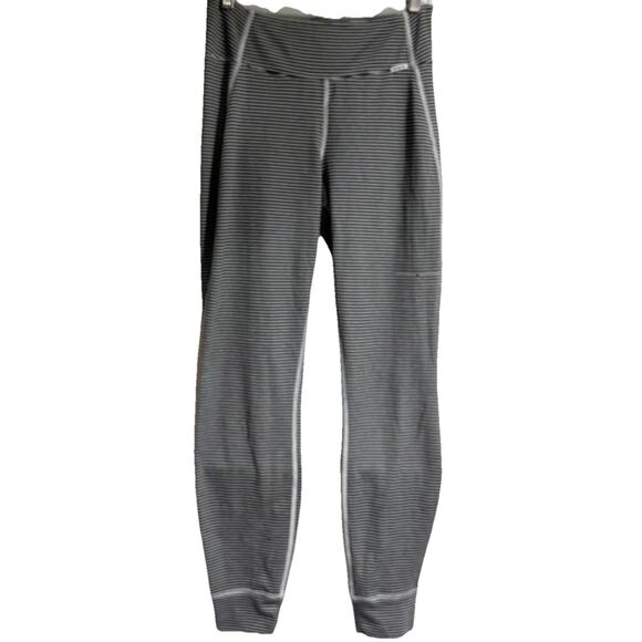 Patagonia Pants - PATAGONIA Baselayer Leggings Women Medium Capilene Lightweight Polartec Black